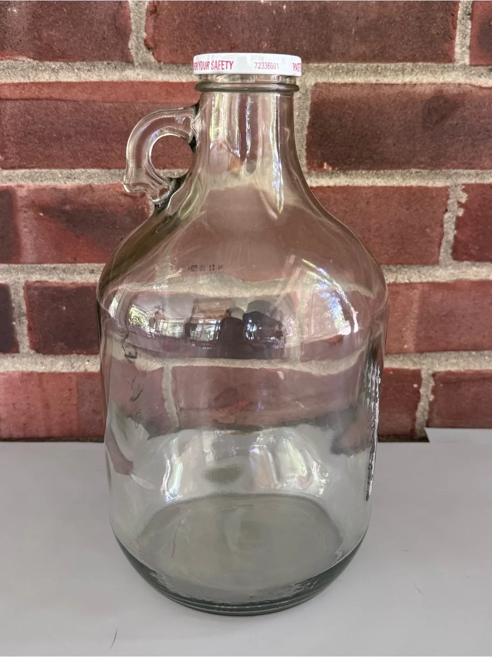 Clear Glass 3 Quart Jug Growler Bottle w/ Handle & Screw Cap